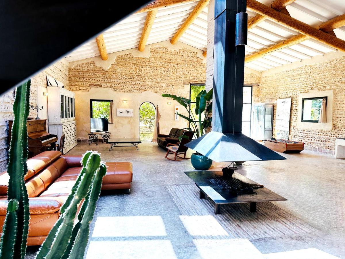 Magnifique Loft - Piscine - Tennis - Babyfoot Nimes Exterior photo
